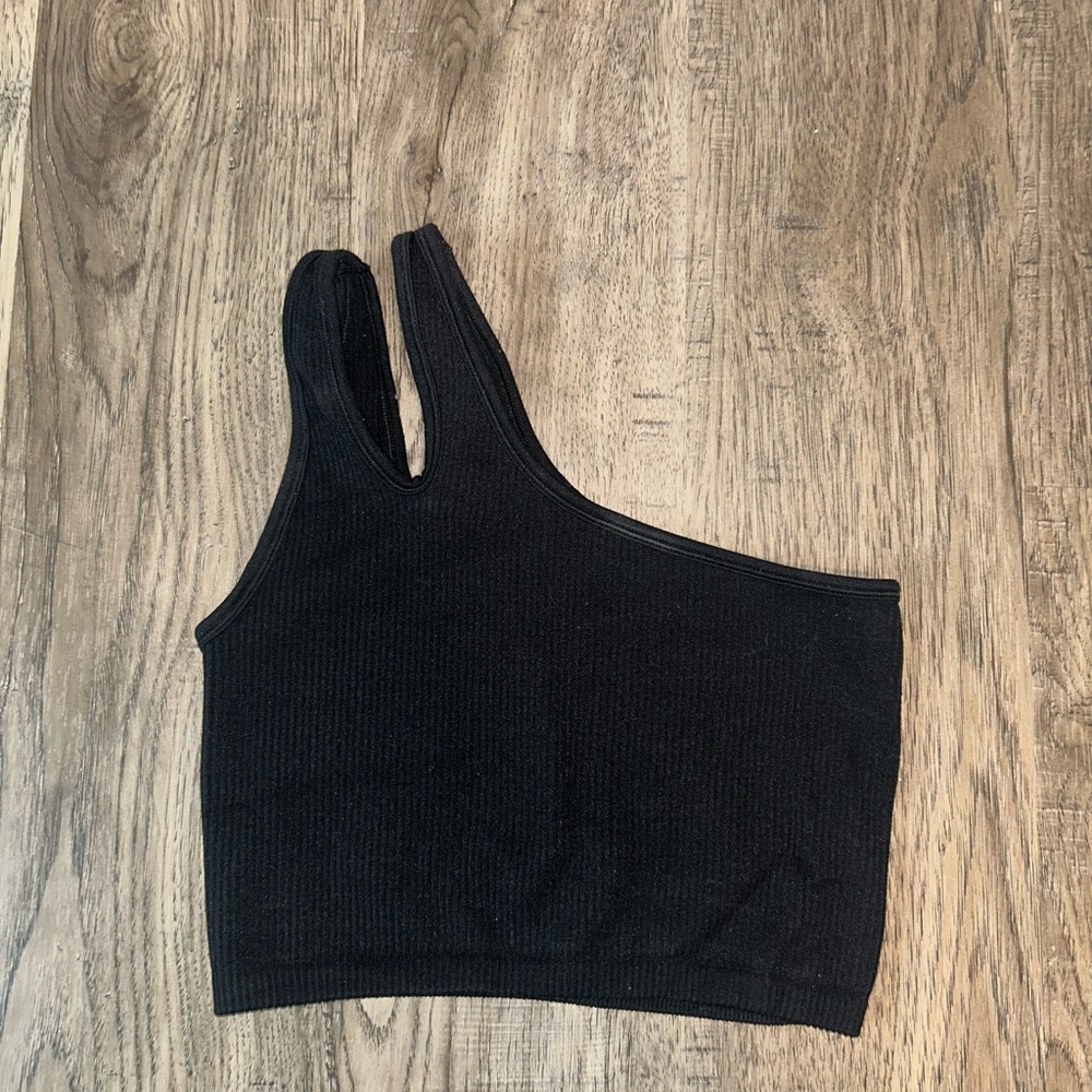Black One-Shoulder Crop Top